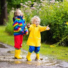 Trắc nghiệm Từ vựng Trang phục và phụ kiện Tiếng Anh 6 English Discovery 0 9